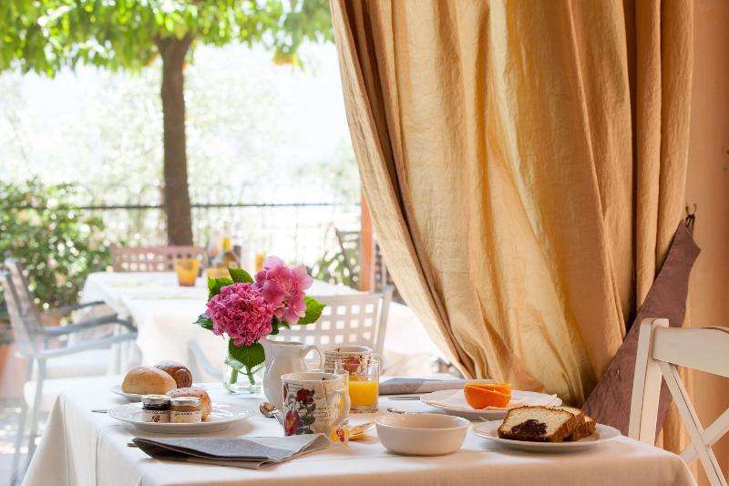Relax Hotel La Gardenia & Villa Oleandra - Restoran