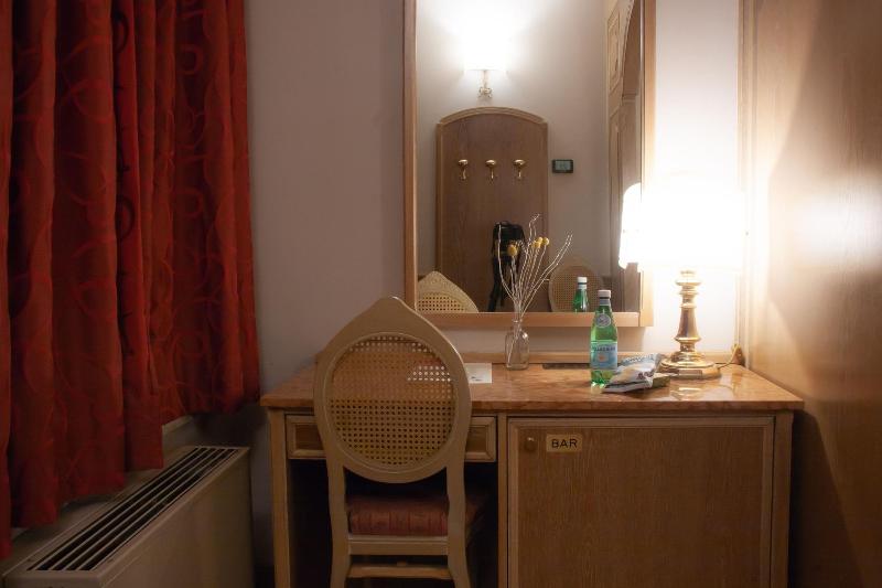Hotel Motel 2000 - Oda
