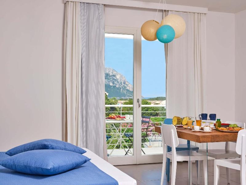 Residence Hotel Porto San Paolo - Oda