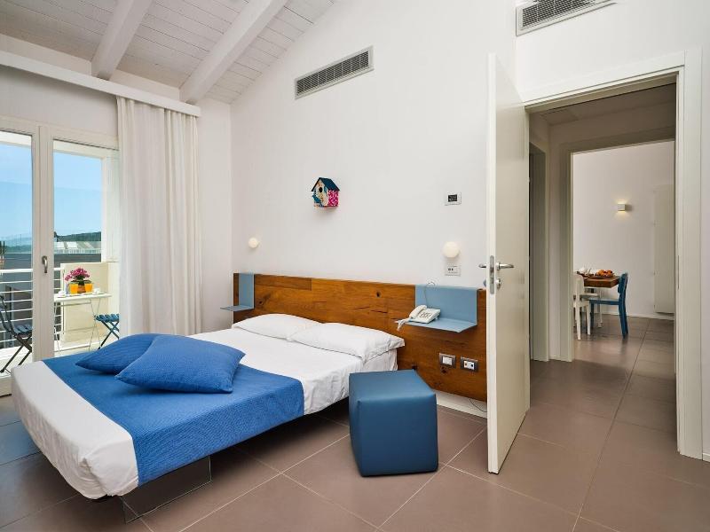 Residence Hotel Porto San Paolo - Oda