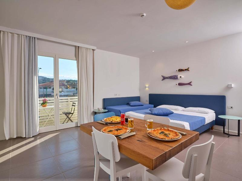 Residence Hotel Porto San Paolo - Oda