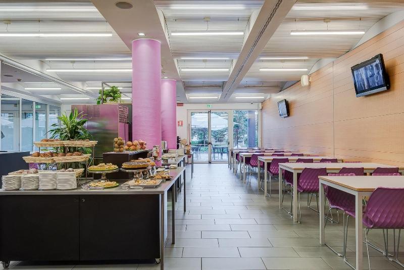 Camplus Guest Turro - Casa per Ferie - Restoran