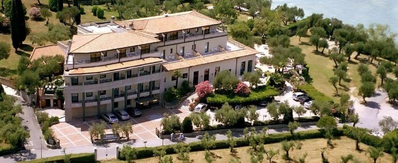 Hotel Ideal - Genel