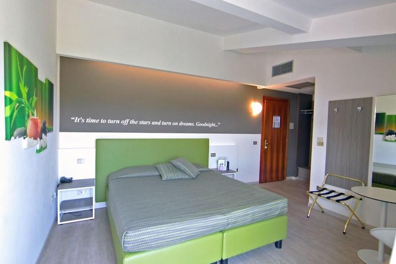 Hotel Ideal - Oda