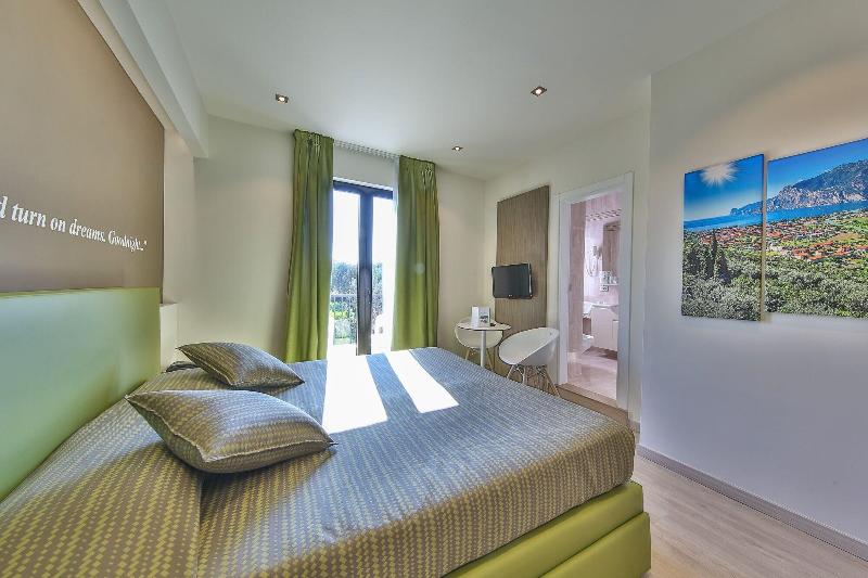 Hotel Ideal - Oda