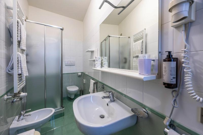 Hotel Ideal - Oda