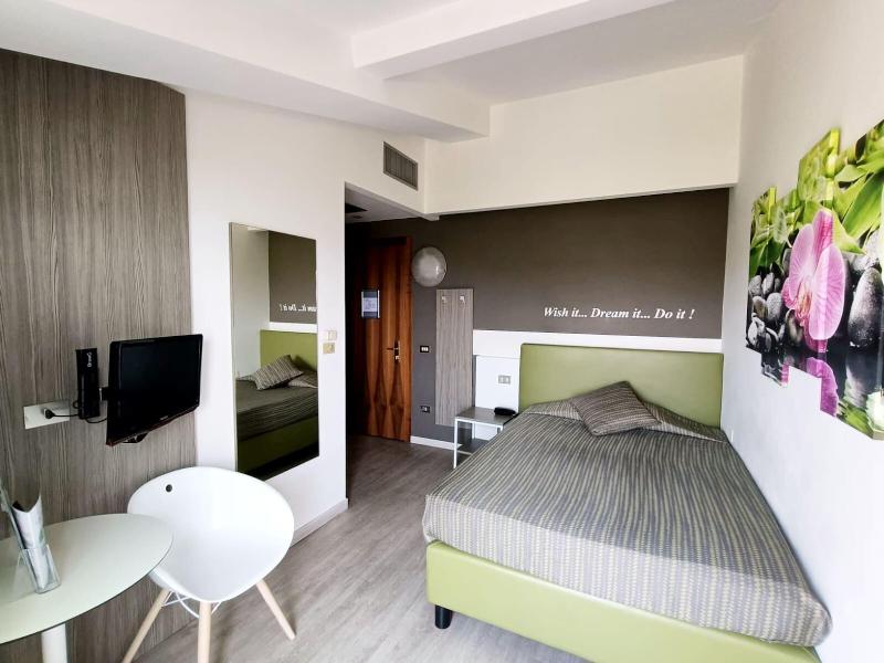 Hotel Ideal - Oda