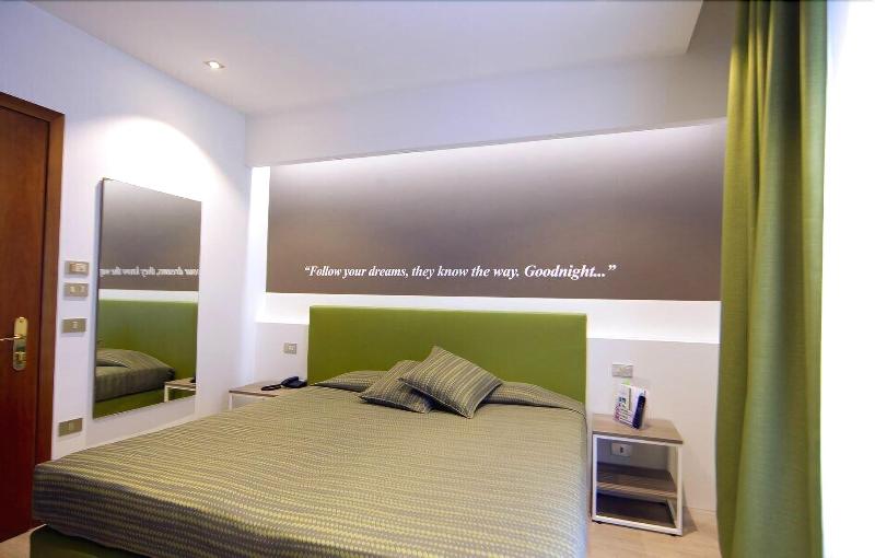 Hotel Ideal - Oda