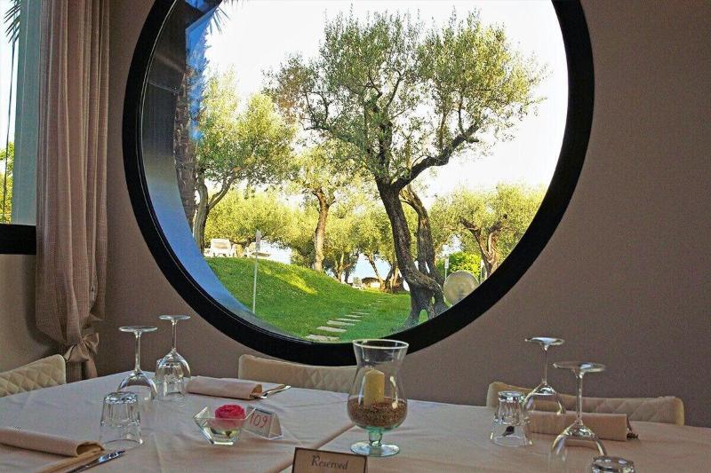 Hotel Ideal - Restoran