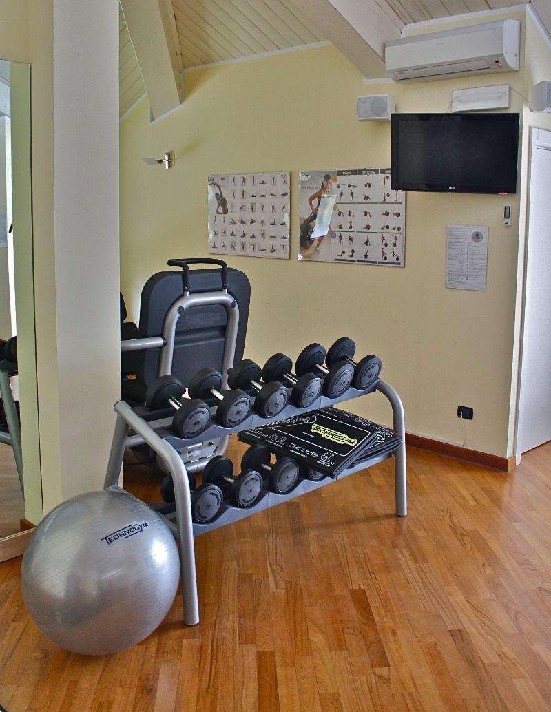 Golf Hotel La Pinetina - Aktivite