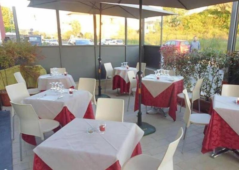 B&B Nuovo Paradiso - Restoran