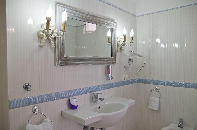 Fortino Bed & Breakfast - Oda
