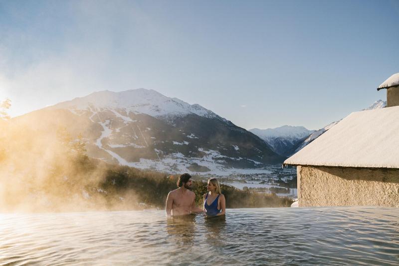 Qc Terme Hotel Bagni Vecchi - Havuz