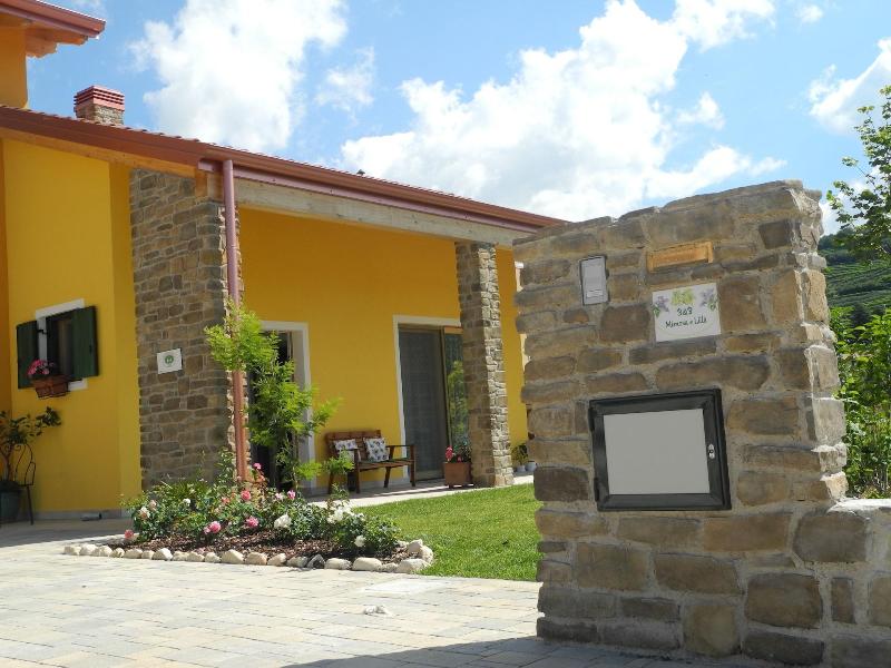 B&B Mimosa e Lillà - Genel