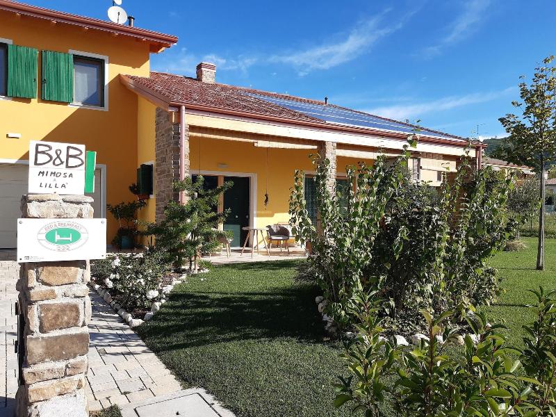 B&B Mimosa e Lillà - Genel