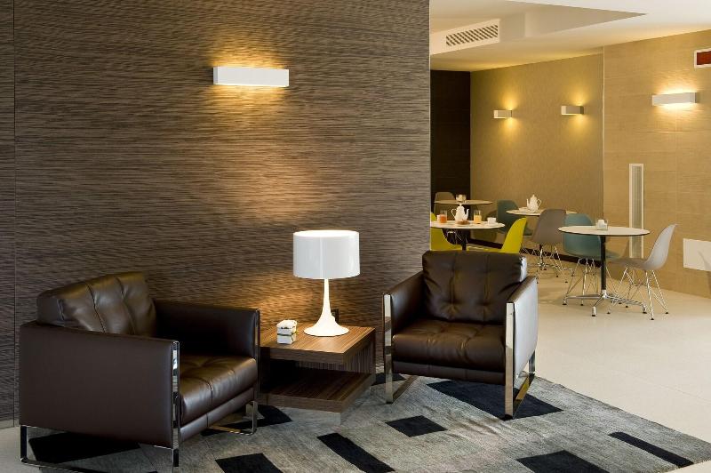 Viola Mhotel - Lobi