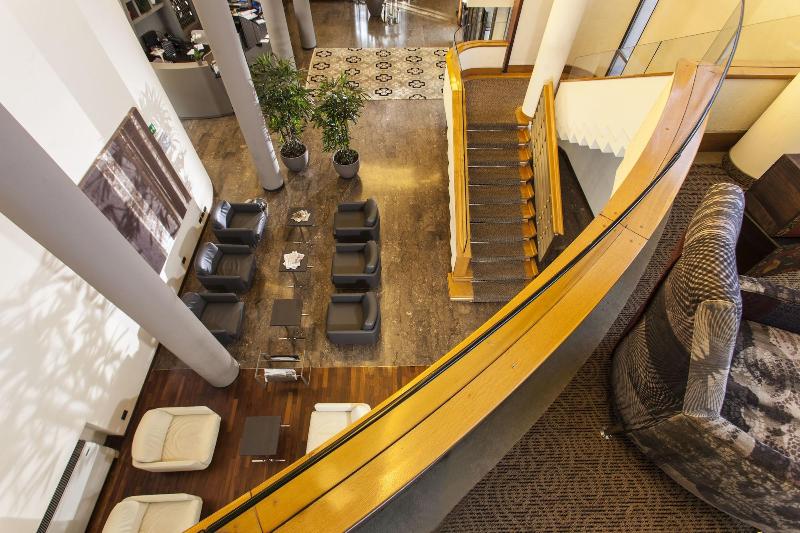 Hotel Cora - Lobi