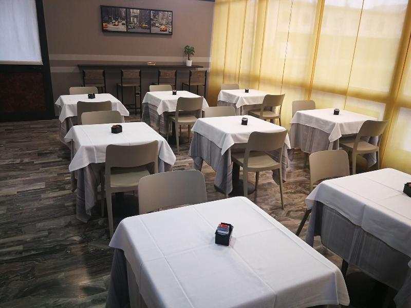 Hotel Atlantic Meublè - Restoran