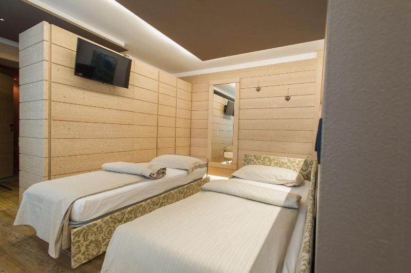 Hotel Bezzi - Oda