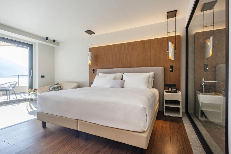EALA My Lakeside Dream - Adults Friendly - Oda