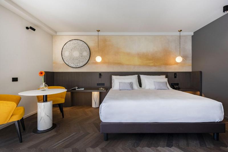 EALA My Lakeside Dream - Adults Friendly - Oda