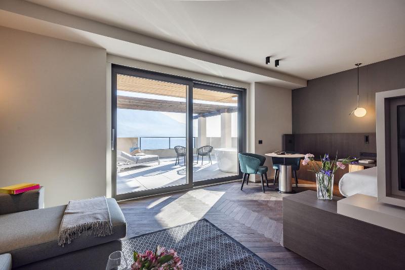 EALA My Lakeside Dream - Adults Friendly - Oda