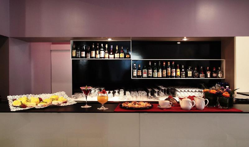 Euro Hotel Residence - Bar