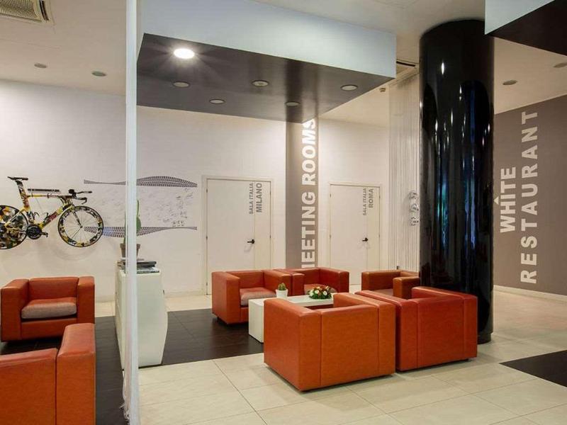 Euro Hotel Residence - Lobi
