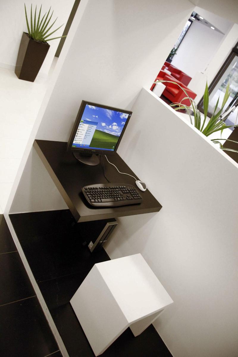 Euro Hotel Residence - Lobi