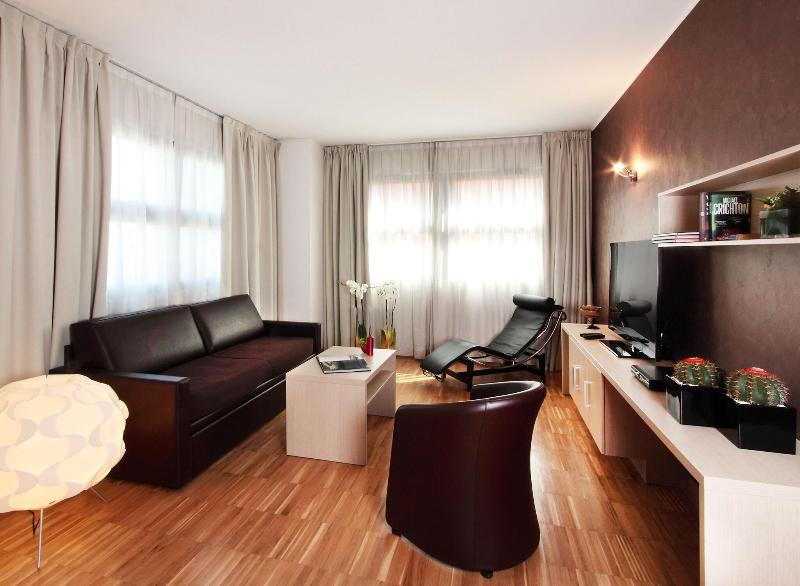 Euro Hotel Residence - Genel