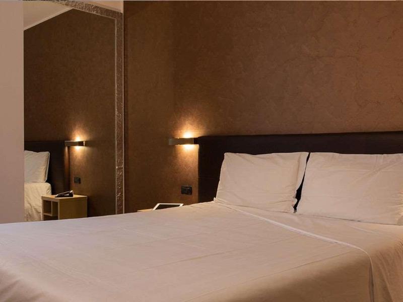 Euro Hotel Residence - Oda