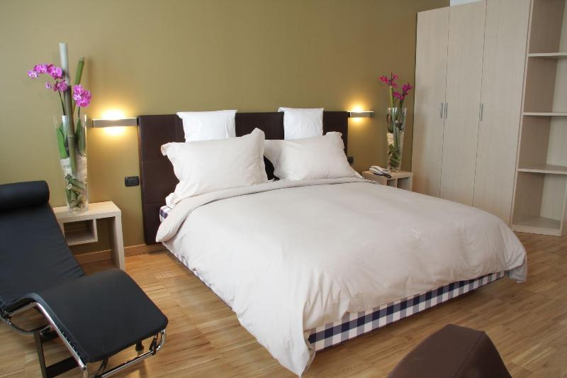 Euro Hotel Residence - Oda