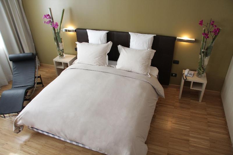 Euro Hotel Residence - Oda