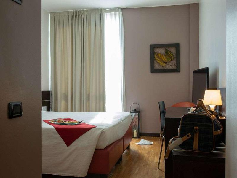 Euro Hotel Residence - Oda