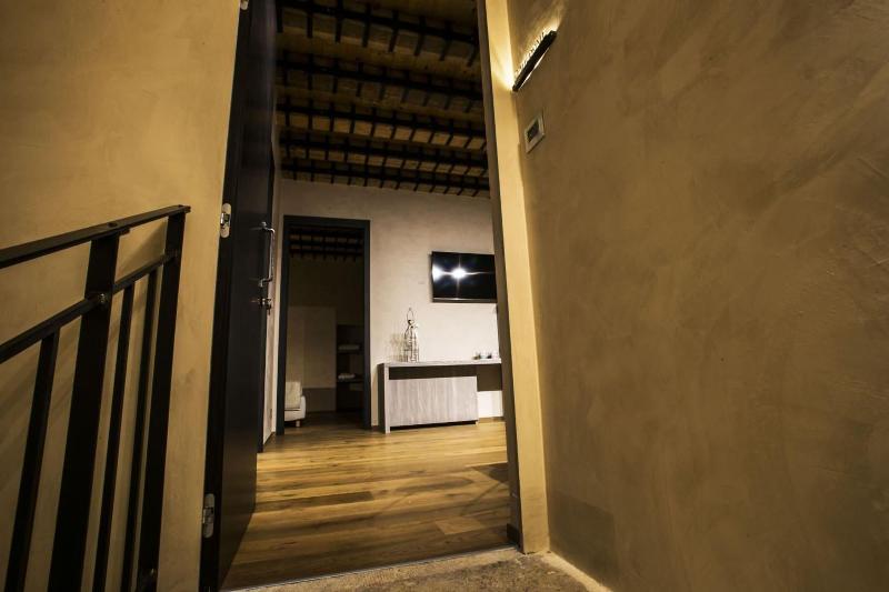 Edward Rooms & Wellness - Lobi