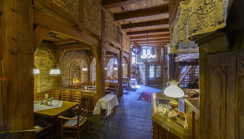 Baumhove Hotel Restaurant Am Markt - Restoran
