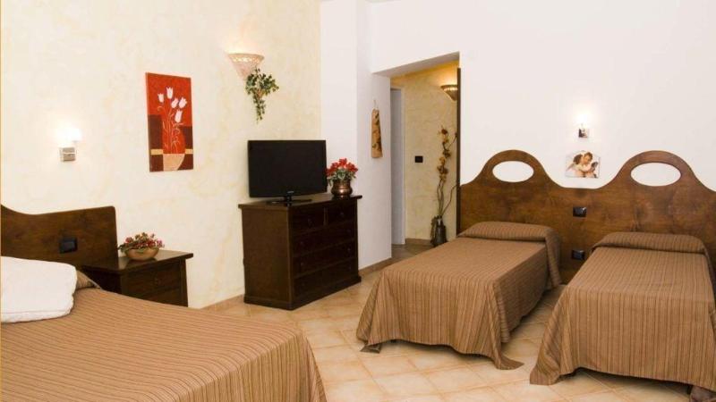 Vistamare Bed And Breakfast - Oda