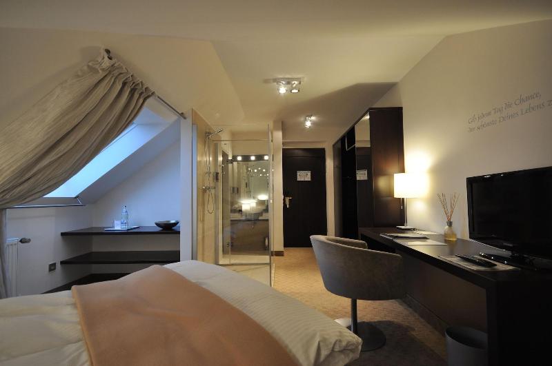 Wellings Parkhotel - Oda