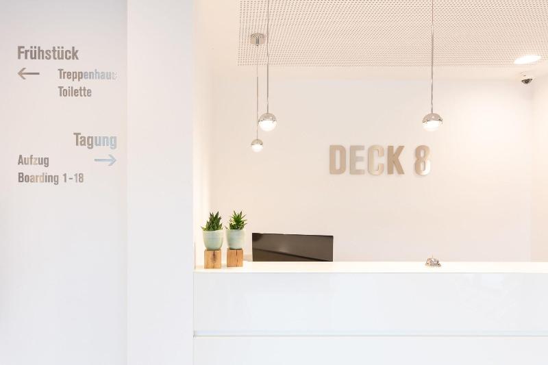 Deck 8 Designhotel.Soest - Lobi