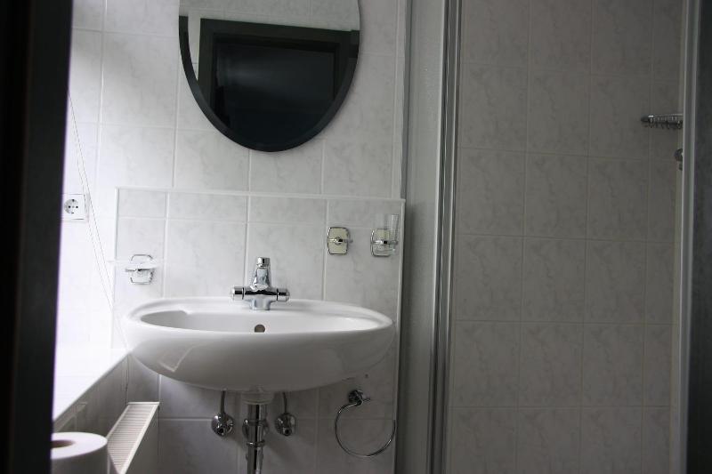 Hotel Am Fluss - Oda