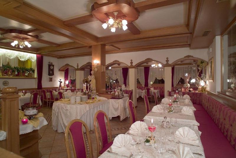 Park Hotel Arnica - Restoran
