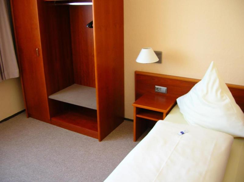 Hotel Stadt Köthen - Oda
