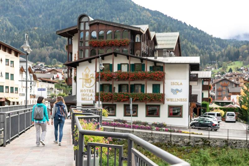 Art & Music Hotel Isolabella - Genel