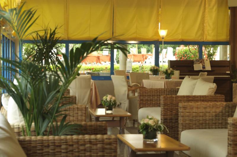 Hotel Sportsman - Lobi