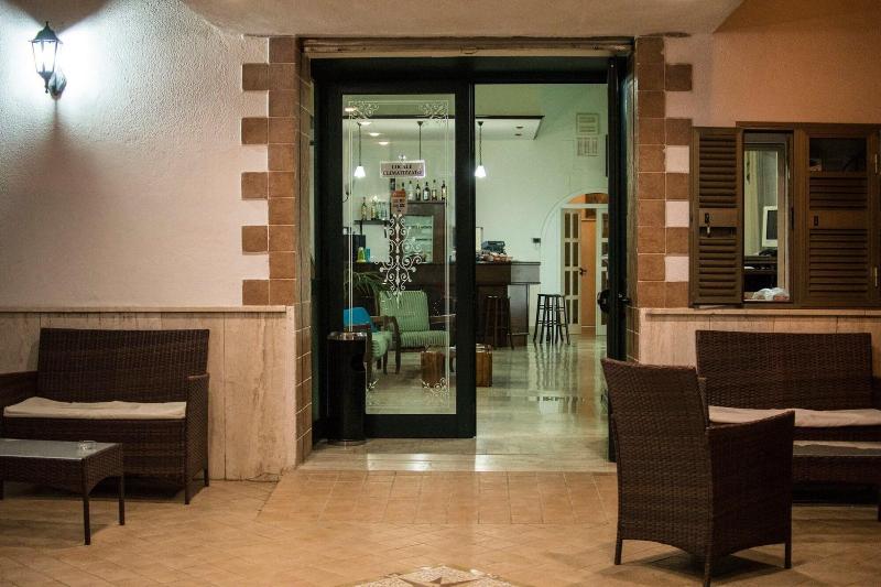 Hotel Calabria - Genel