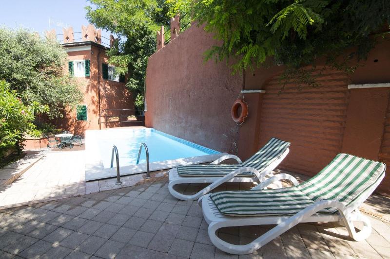 Hotel Castello S. Antonio - Havuz