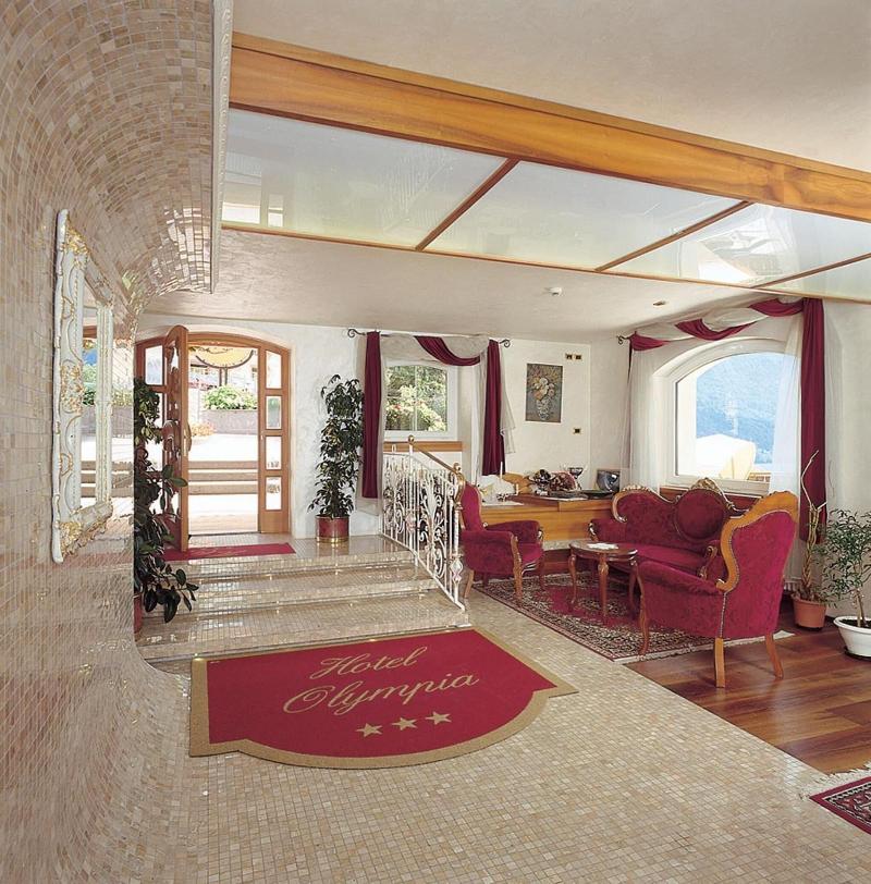 Hotel Olympia - Lobi