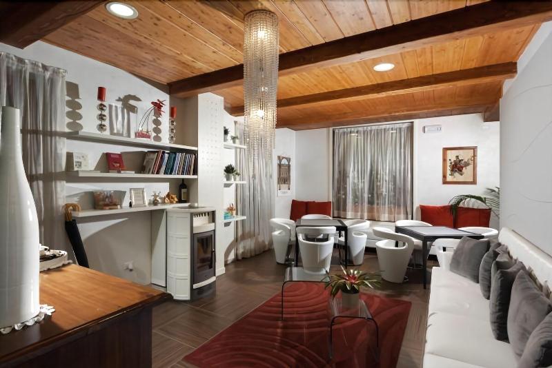 Il Poggetto Piccolo Hotel - Lobi