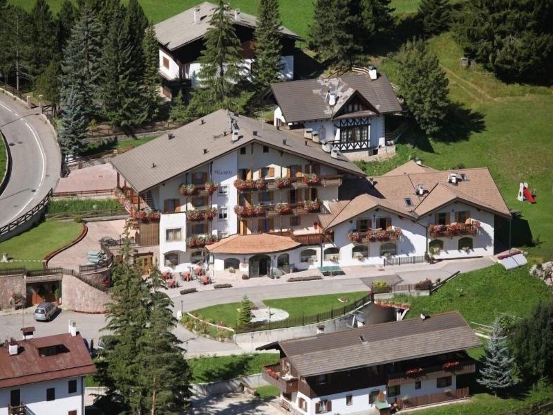 Alpine Touring Hotel - Genel