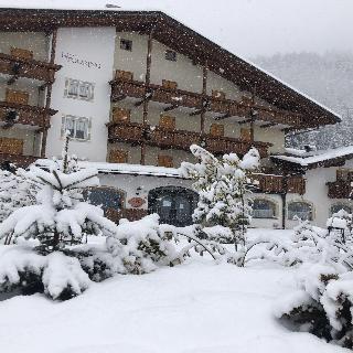 Alpine Touring Hotel fotoÄŸrafÄ±